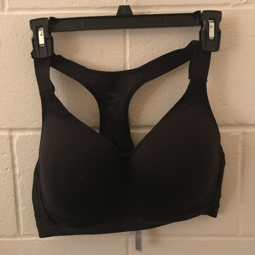 VS Sports Bra